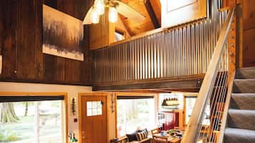 Smart TV, fireplace, offices