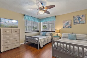 2 bedrooms, desk, iron/ironing board, free WiFi