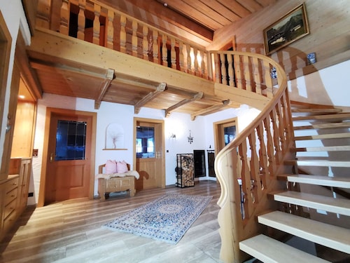 Liebevolles Ferienhaus mit 3 Schlafzimmern und 2 Bädern für max. 8 Personen