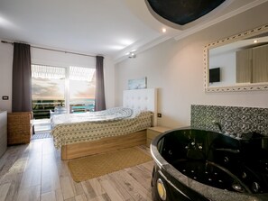 2 bedrooms, iron/ironing board