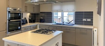 1 bedroom accommodation in Kilwinning