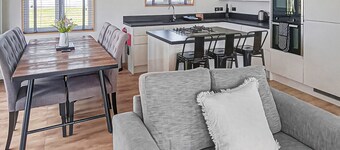 3 bedroom accommodation in Newbury