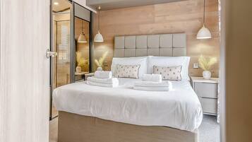 2 bedrooms