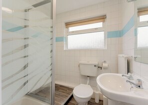 Bathroom - Seashell House 2 (Pets Welcome) (Woolacombe)