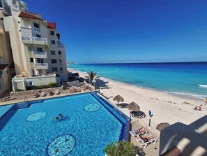 Uklassifisert bilde, 2 av 51, knapp