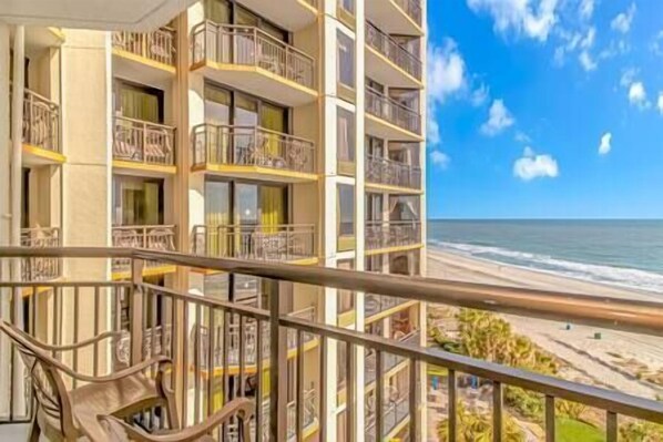 Property grounds - Oceanfront Studio • Pet Friendly • Balcony + Pools (Myrtle Beach)