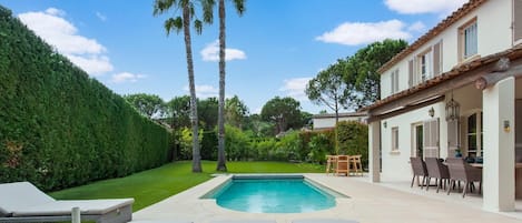 Una piscina riscaldata