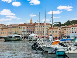 Marina/club náutico