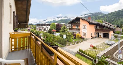 Apartment in Tröpolach near Ski Lift