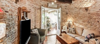 Holiday Home in Lorgues with Pool and Terrace