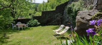 Holiday Home in Ardèche with Nature Views