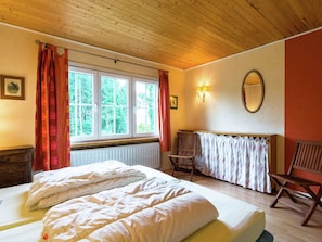 3 bedrooms - Detached chalet with views of the lake of Butgenbach in the middle of nature (Berg)