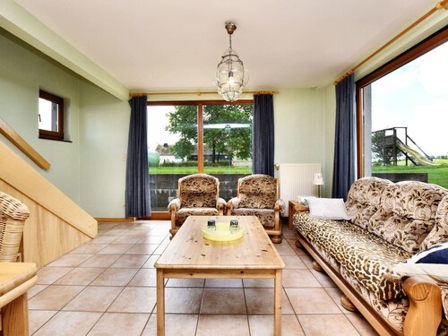 Maison de vacances à St.Vith avec jacuzzi