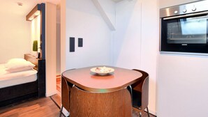 Dining - Manor house studio in Robertville (Robertville)
