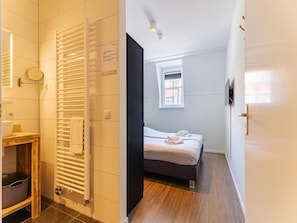 3 bedrooms, WiFi