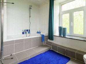 Bathtub, towels - Farm with lovely panoramic views. (Stavelot)