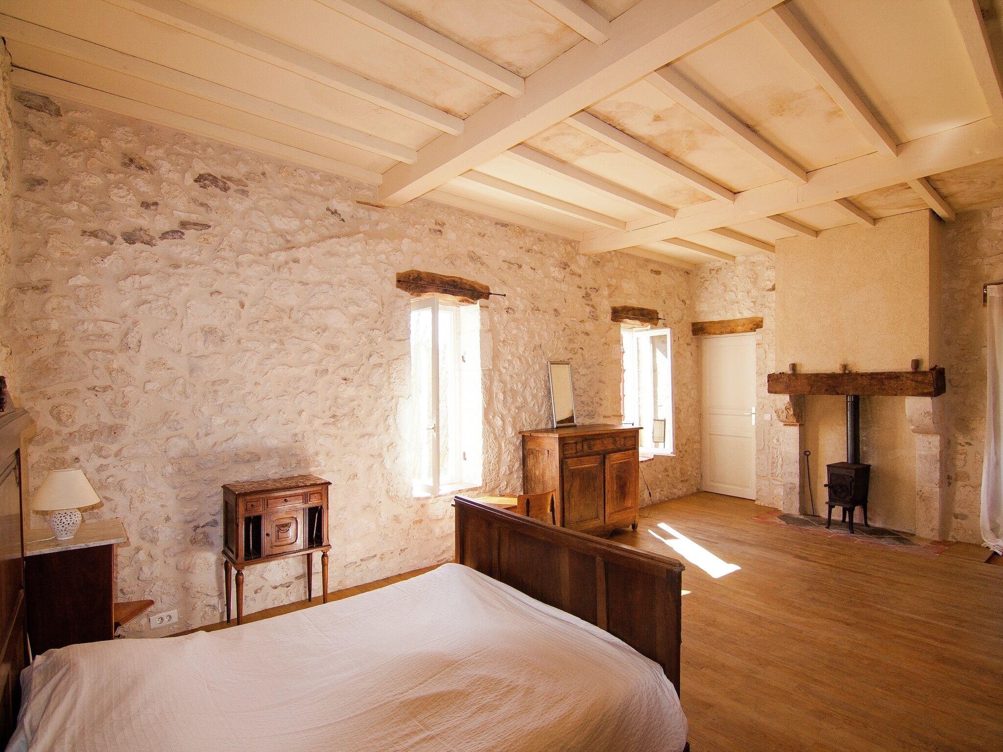 3 habitaciones y internet gratis 