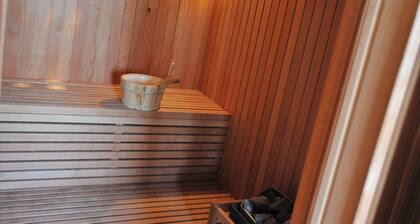 Holiday Home in Bastogne with Sauna & Bubble Bath
