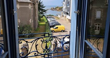 Ancienne Gendarmerie with Sea Views