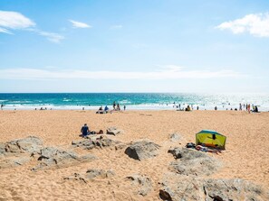 Beach nearby - Ancienne Gendarmerie with Sea Views (Le Pouldu)