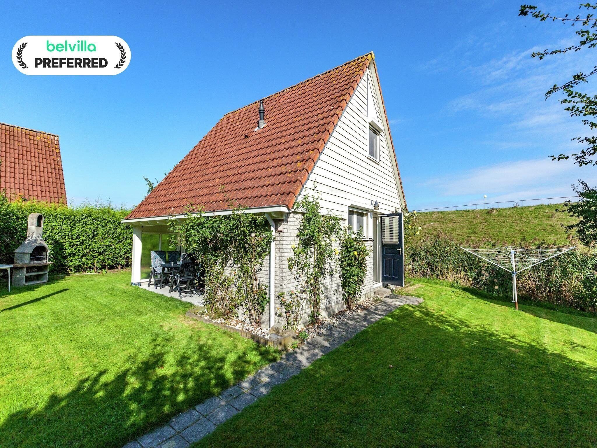 Außenseite Ferienhaus [Sommer]