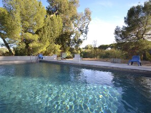 Pool - Flat with pool in the heart of vineyards (Mèze)