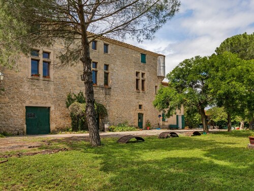 Wohnung mit Pool im Herzen der Weinberge