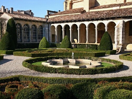 Panoramic Poolside Villa