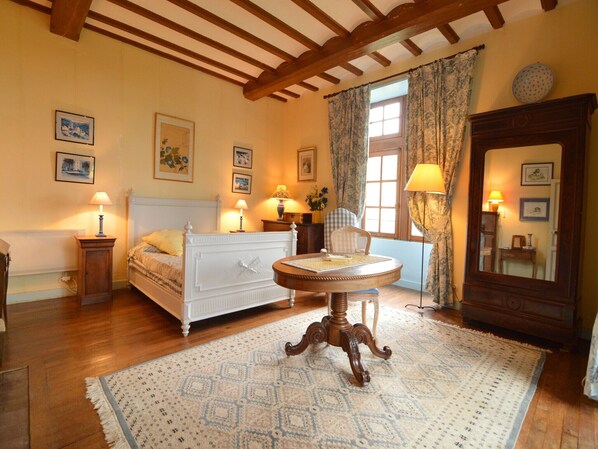 3 habitaciones y wifi 
