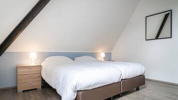 2 Schlafzimmer, Bügeleisen/Bügelbrett, WLAN