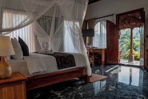 In-room safe, desk, free WiFi, bed sheets