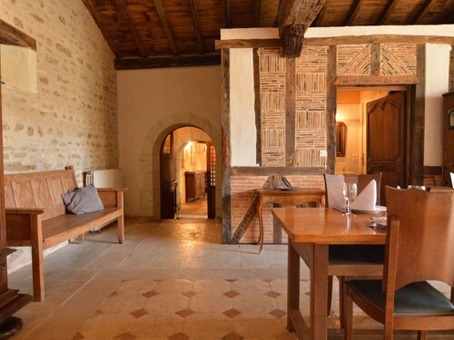 Holiday Home in Thurageau with Private Pool