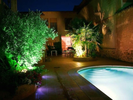 Pool. Belvilla by OYO Casa La Espartera