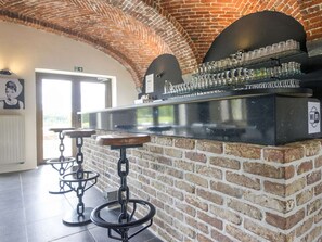 Bar (in der Unterkunft)