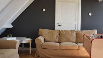 TV, lareira, DVD player, pebolim