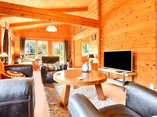 Wooden Holiday Home in Meijel with Private Garden