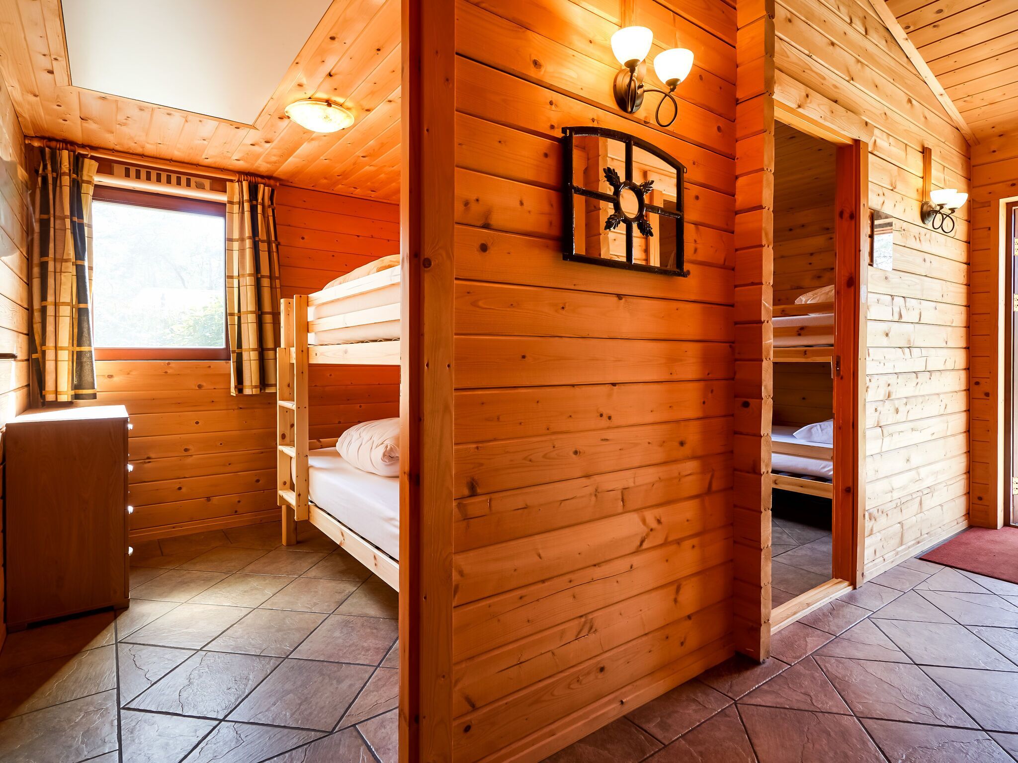 3 bedrooms, WiFi