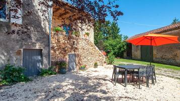 Restauration extérieure