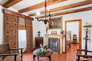 Interior - Belvilla by OYO Casona la Huertita (Membrio, Cáceres)