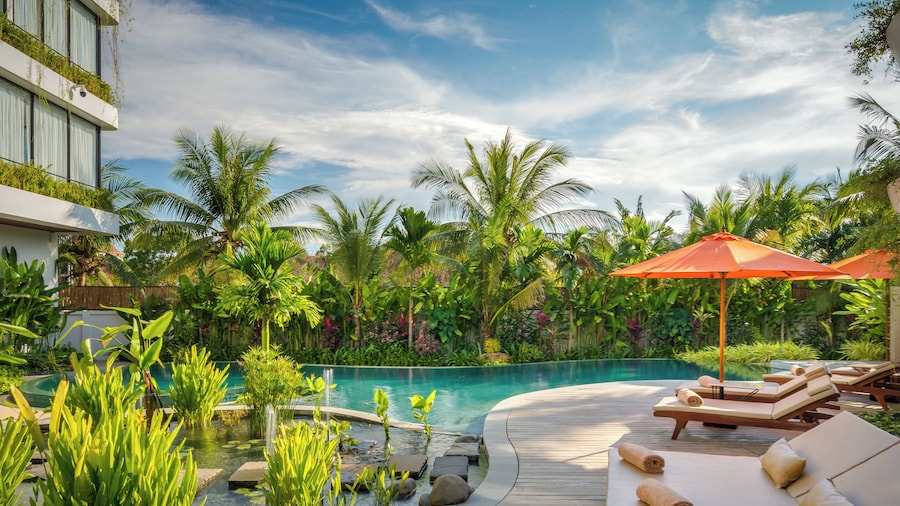 WAKA VILLA Private Resort & Spa 16 + Adults Only