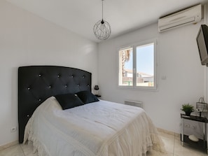 3 soverom og strykejern/-brett