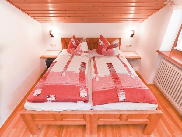 2 bedrooms, WiFi