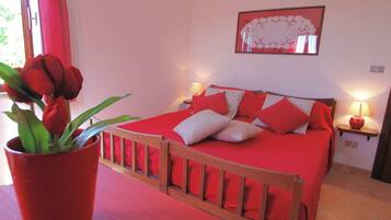 4 camere, ferro/asse da stiro, Wi-Fi