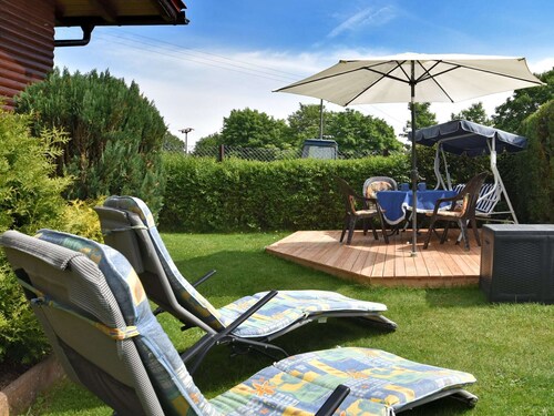 Friedlicher Waldurlaub in Altenfeld