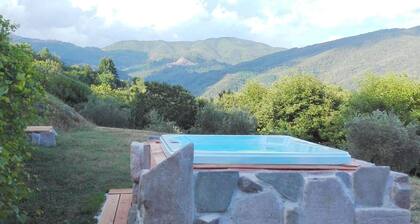 Tranquil Cottage, San Quirico