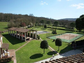 Sport court