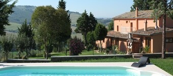 Tuscan Hideaway with Pool
