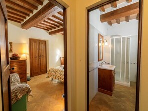 4 bedrooms, WiFi - Belvilla by OYO Podere Uliveto (Radicofani)