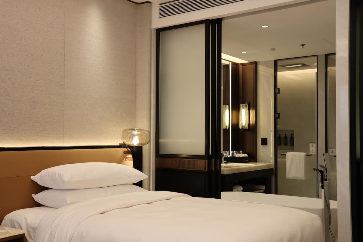 1 bedroom, minibar, in-room safe, individually decorated