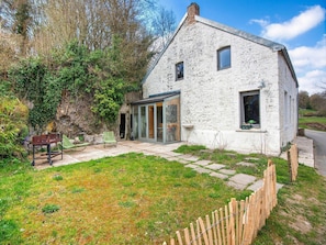 Terrace/patio - Holiday Home in Philippeville with garden (Philippeville)